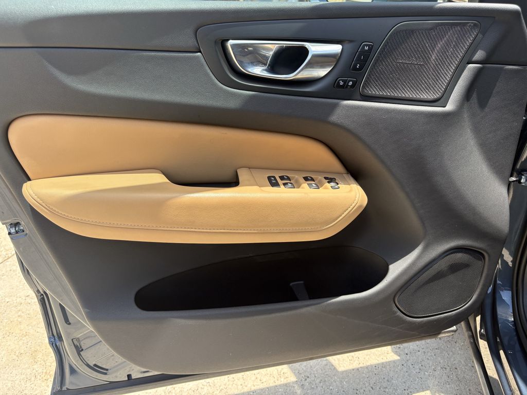 2022 Volvo XC60 B5 Inscription Blue at Cook Ford
