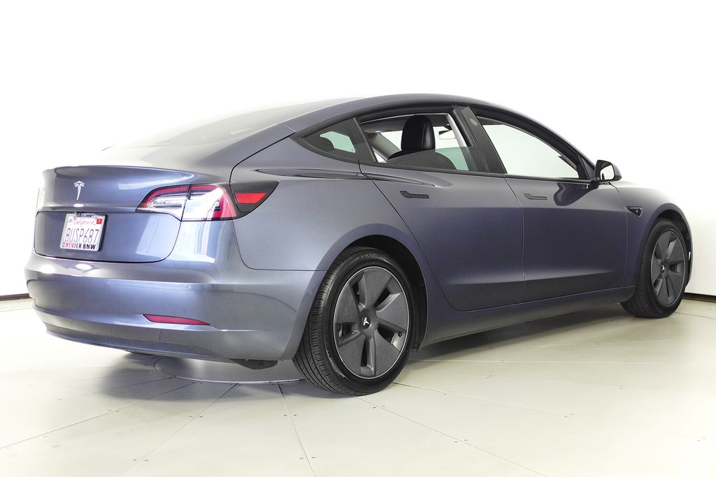 Thumbnail: 2021 Tesla Model 3 - 7