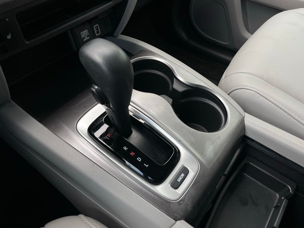 Thumbnail: 2019 Honda Pilot - 20