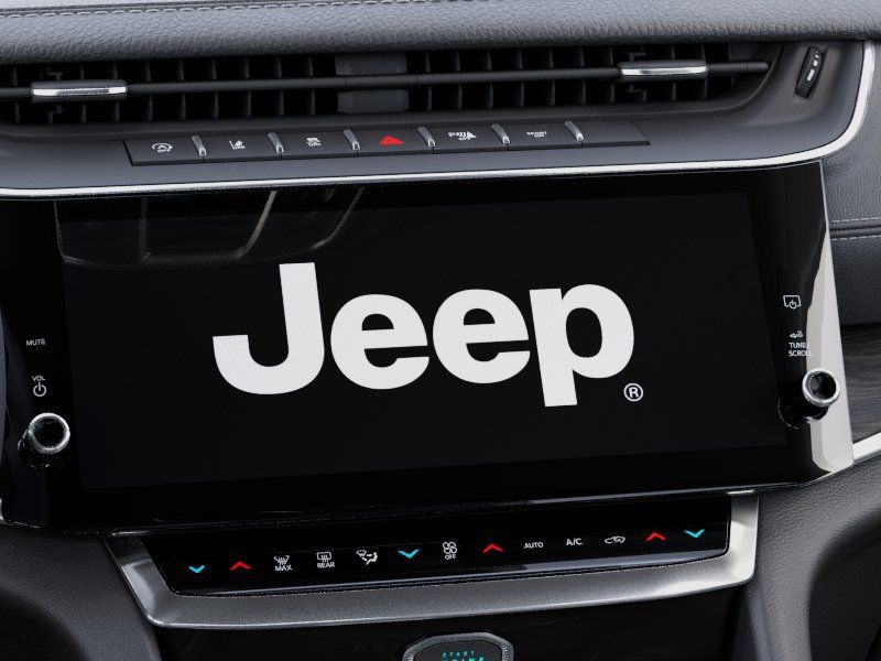 New 2026 White Jeep Altitude image 18