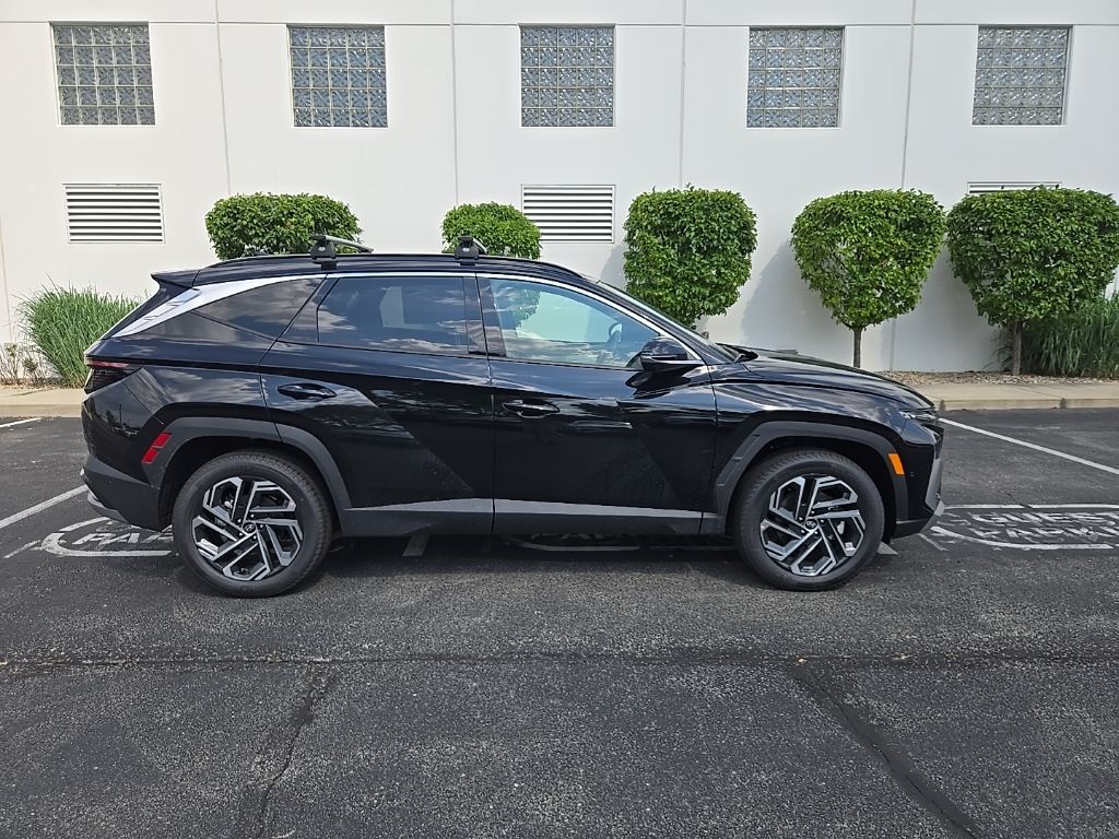 Thumbnail: 2025 Hyundai Tucson - 9