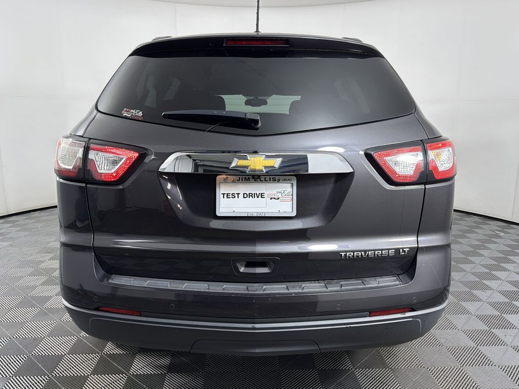 used 2015 Chevrolet Traverse car, priced at $9,995