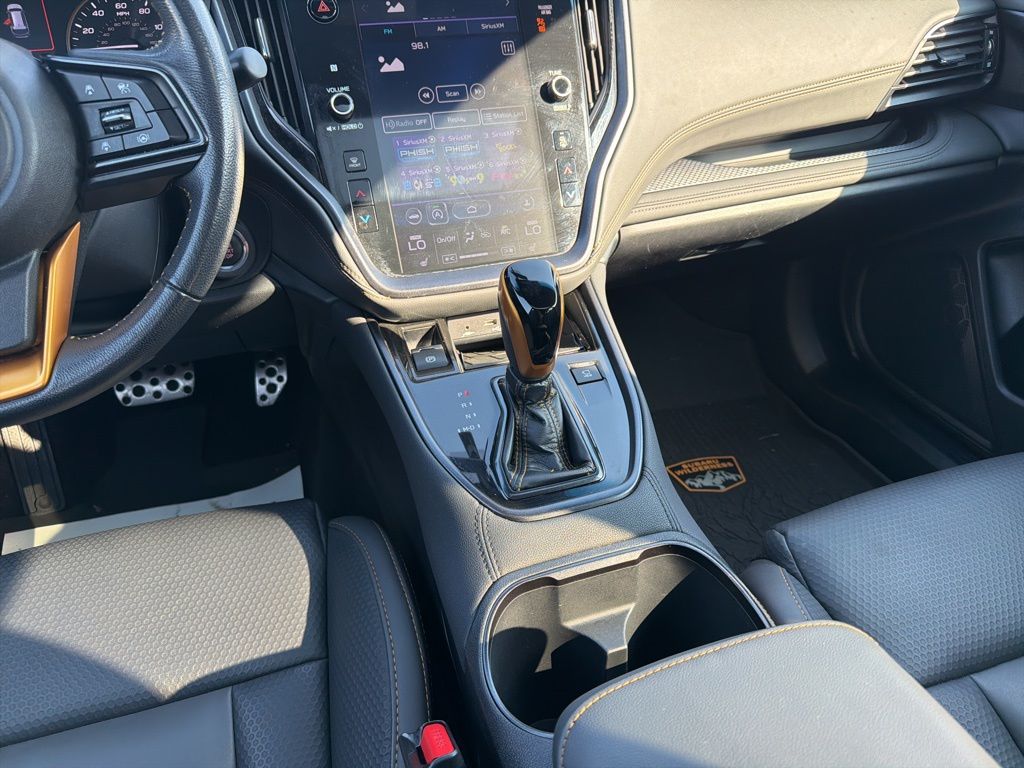 Thumbnail: 2022 Subaru Outback - 16