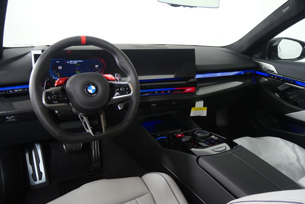 Thumbnail: 2026 BMW M5 - 19