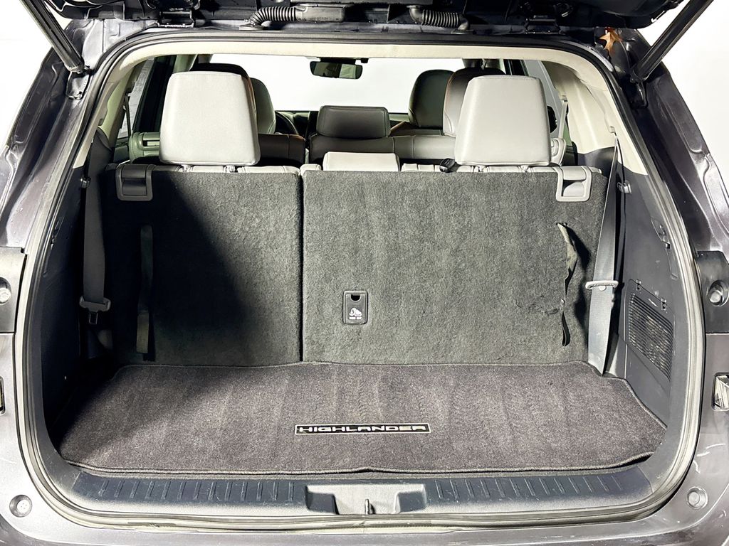 2021 Toyota Highlander Hybrid Limited