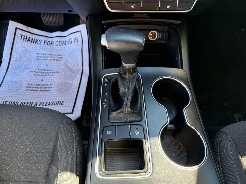 Thumbnail: 2020 Kia Sorento - 19