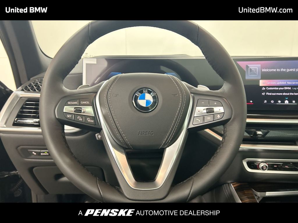 Thumbnail: 2026 BMW X5 - 14