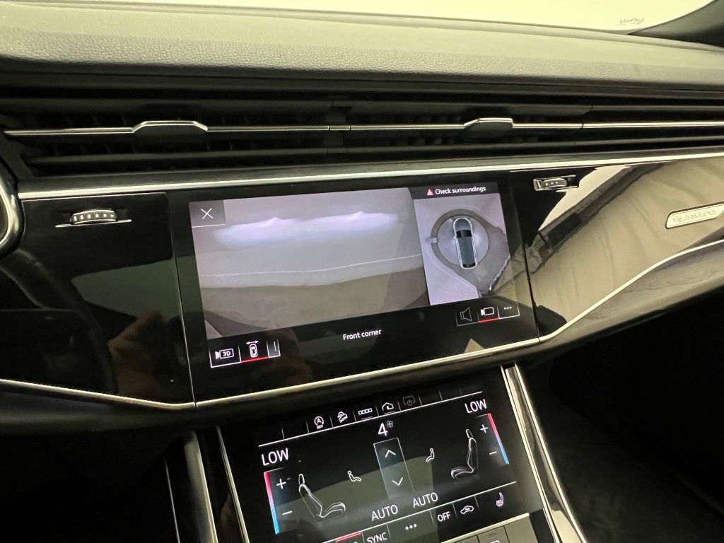 Thumbnail: 2021 Audi Q8 - 29