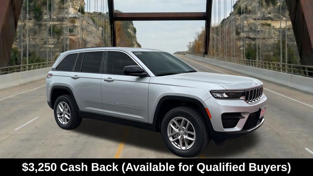 New Car 2025 Jeep Grand Cherokee  Laredo X For Sale Under $40,000 In Austin, Texas