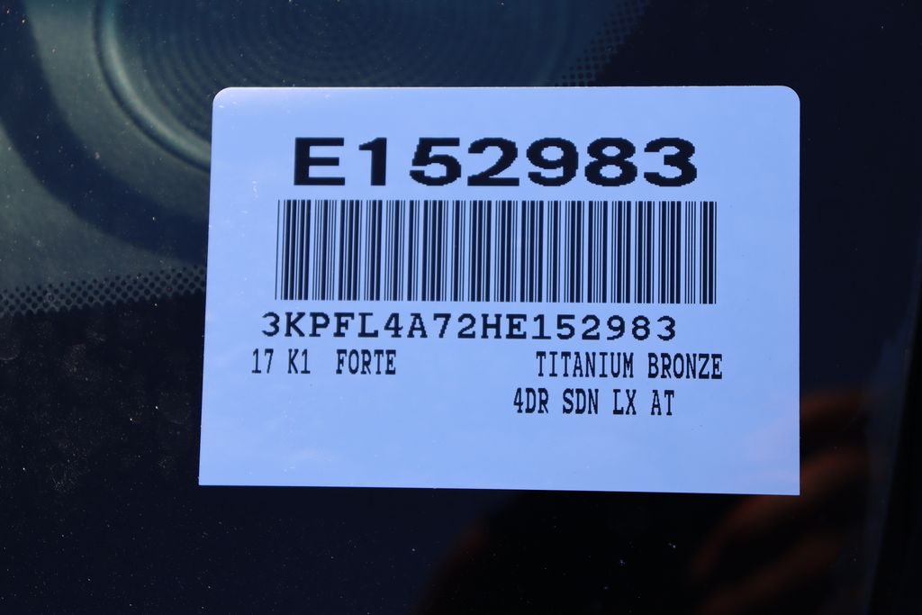 Thumbnail: 2017 Kia Forte - 7