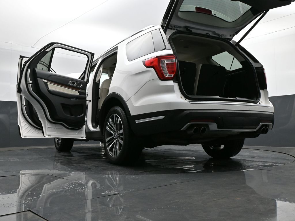 2018 Ford Explorer Platinum