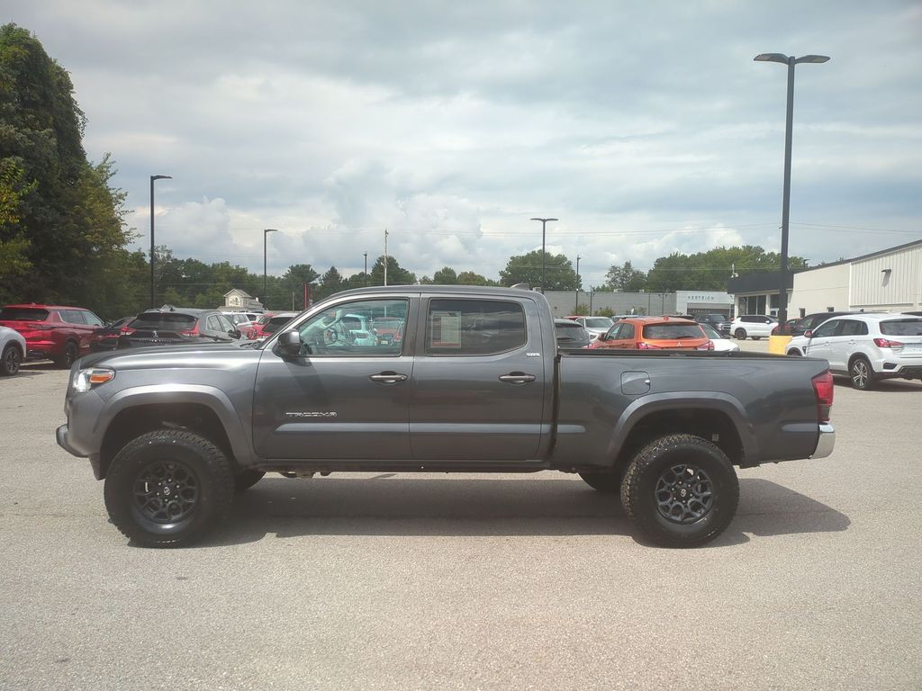 2020 Toyota Tacoma SR5 V6