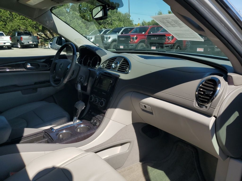 Used Car 2017 Buick Enclave  Leather Group For Sale Under $25,000 In Austin, Texas