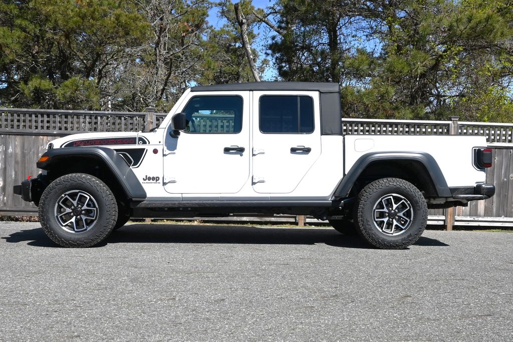 Thumbnail: 2026 Jeep Gladiator - 2