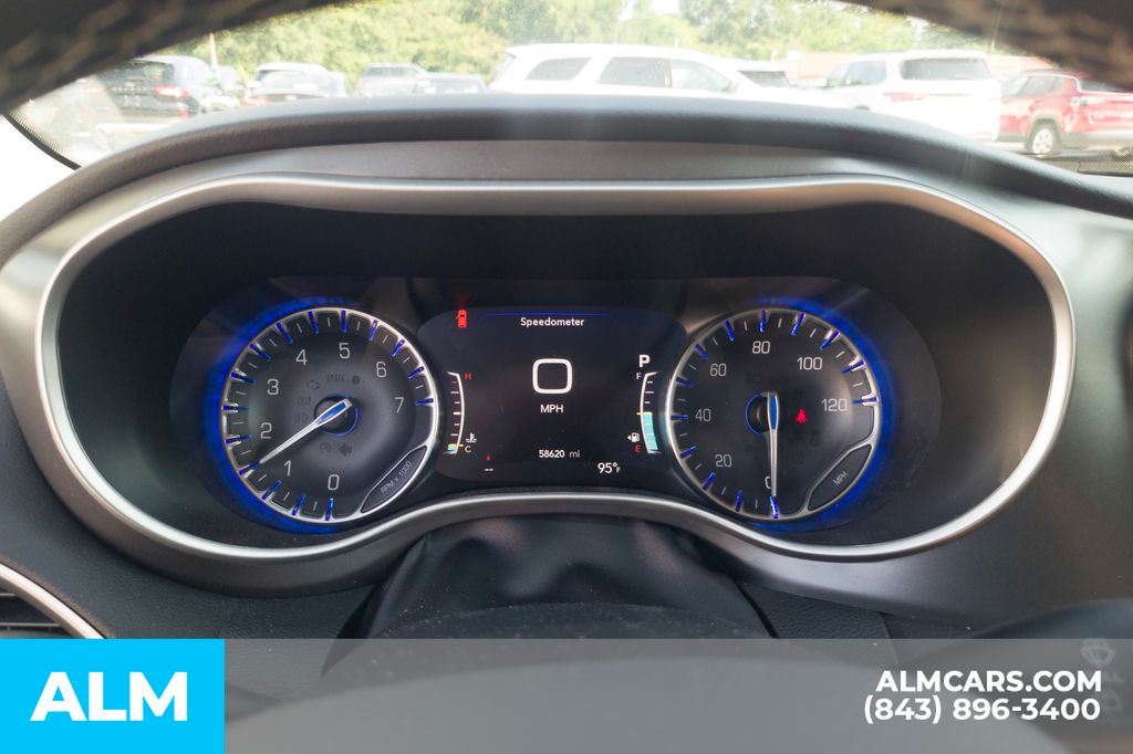 Used 2024 Black Chrysler Touring L image 12