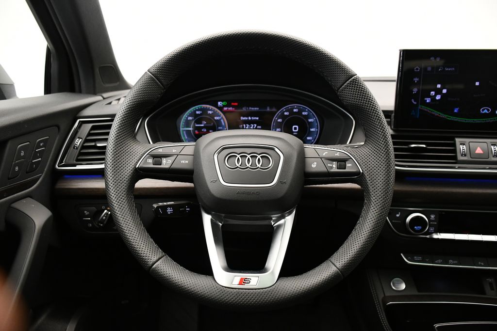 2025 Audi Q5  23