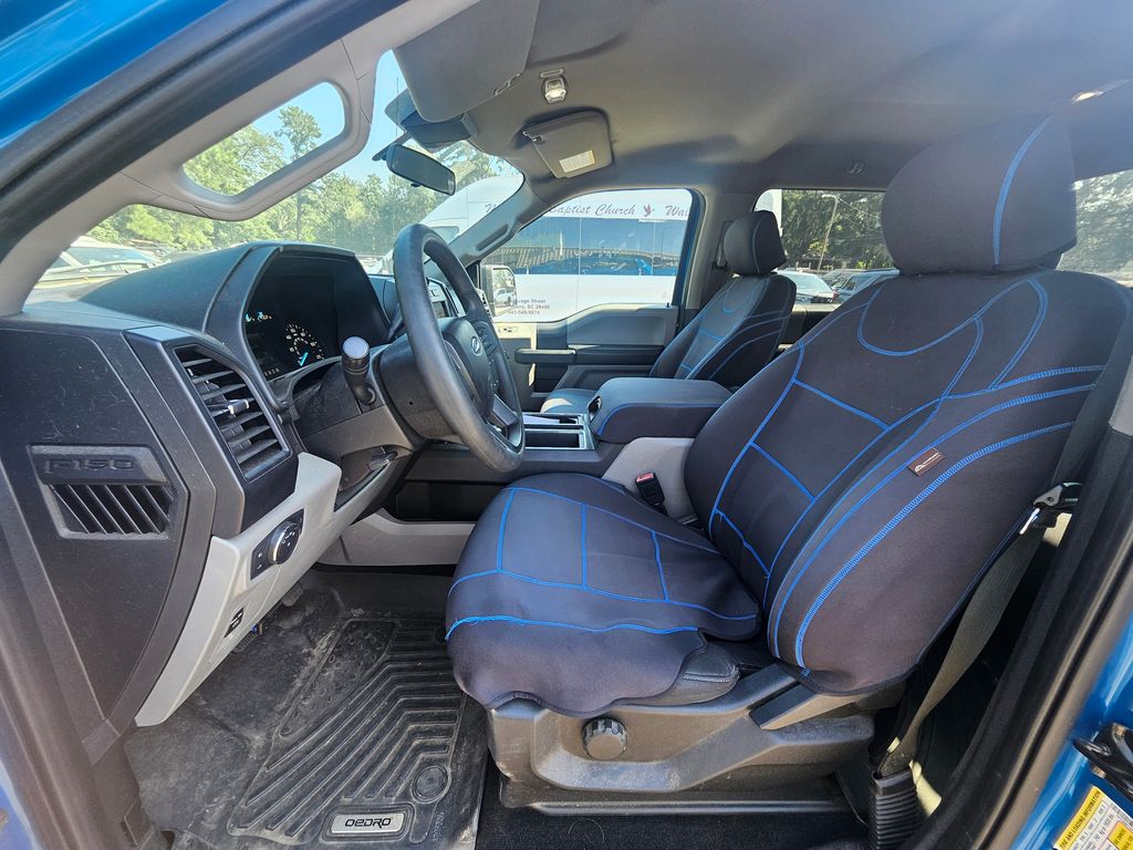 2019 Blue Metallic Ford F-150 XL 4X4 Truck