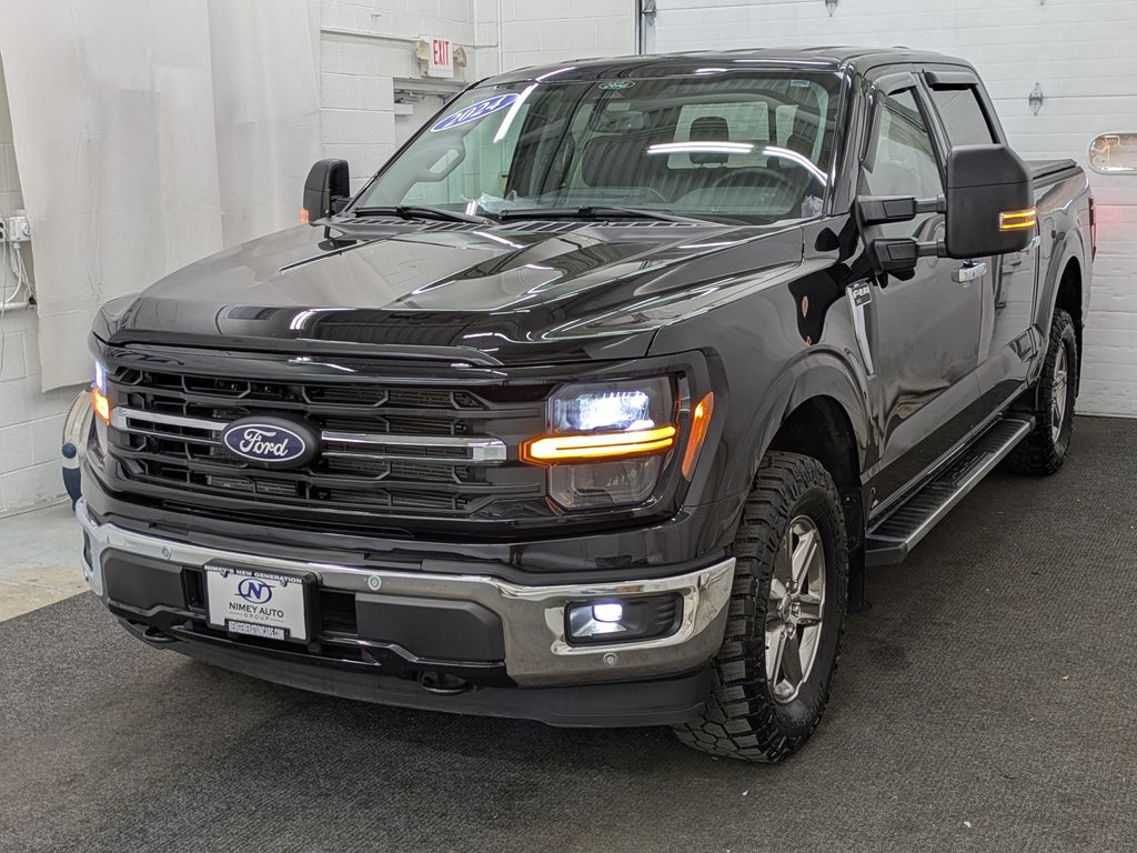 Black Metallic 2024 Ford F-150 XLT SuperCrew 4WD Pickup Truck Four-Wheel Drive Automatic