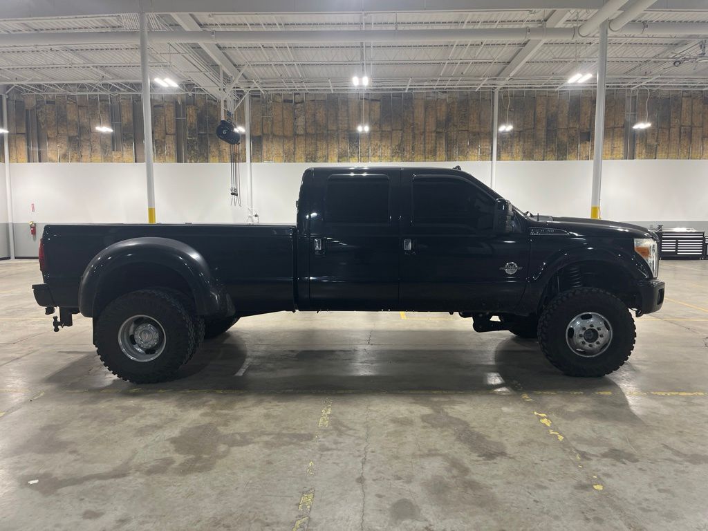 Used 2011 Black Ford Lariat image 4