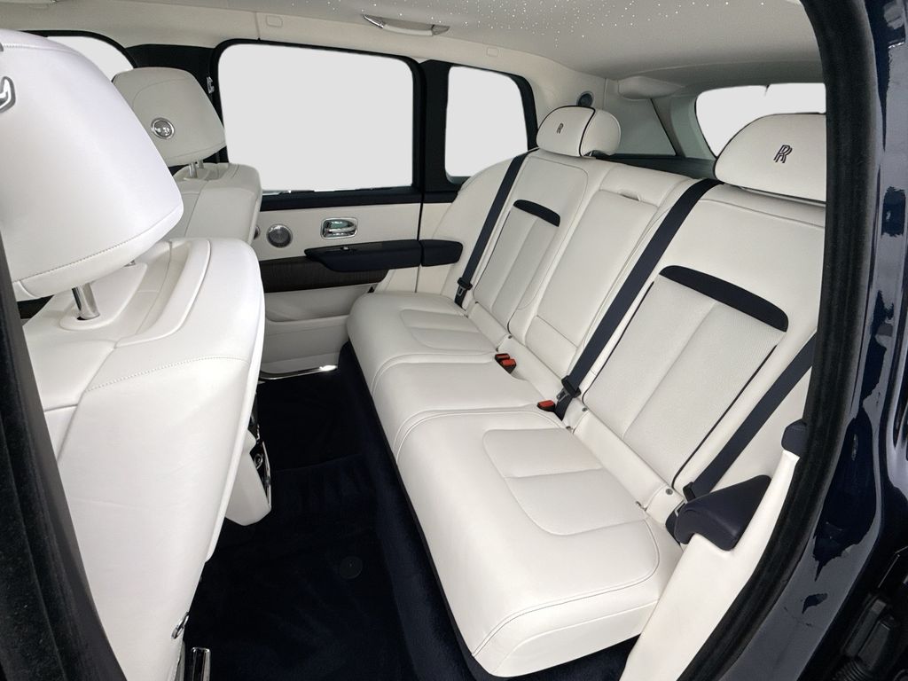 Thumbnail: 2026 Rolls-Royce Cullinan - 20