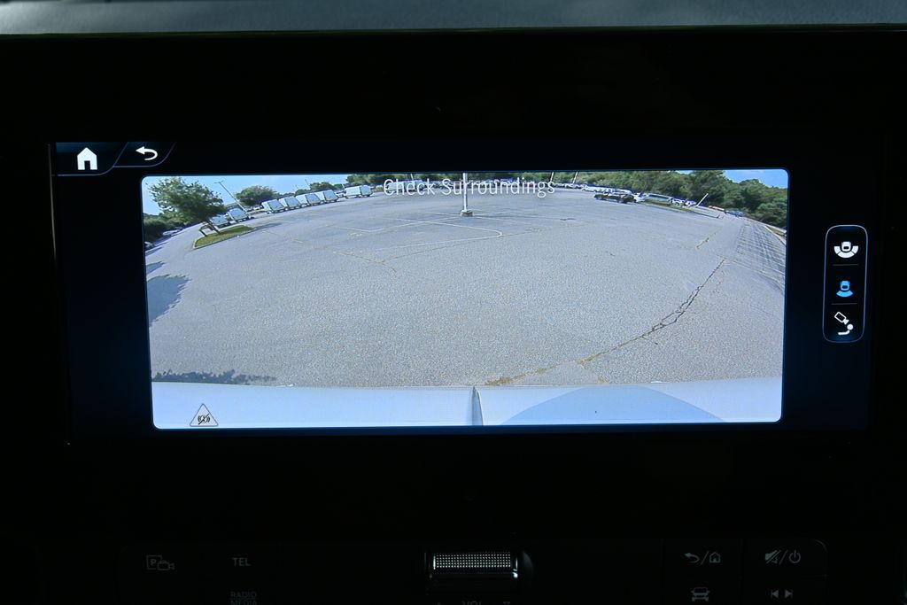 Thumbnail: 2025 Mercedes-Benz Sprinter - 22