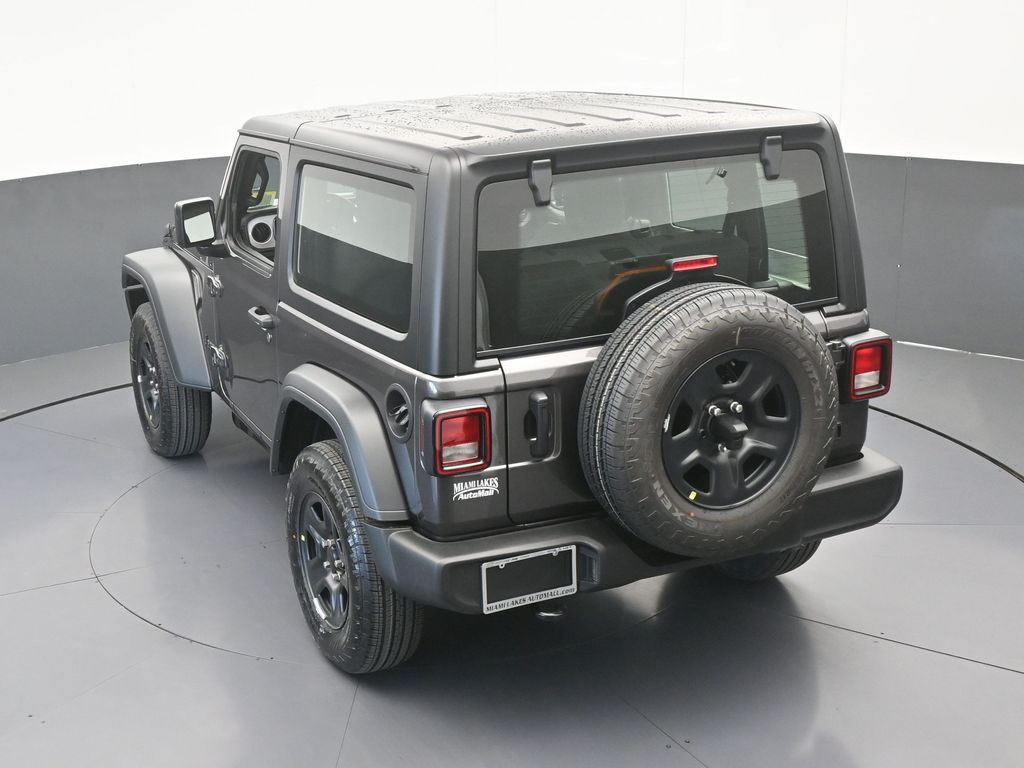 New 2026 Granite Crystal Metallic Clearcoat Jeep Sport image 36