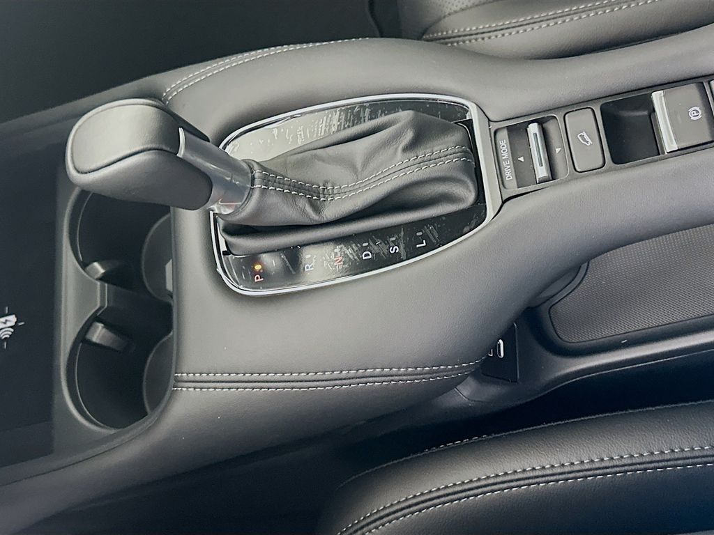 Thumbnail: 2026 Honda HR-V - 14