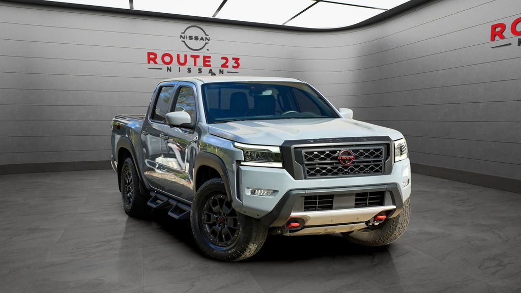 Boulder Gray Pearl 2023 Nissan Frontier Pickup Truck Four-Wheel Drive 9-Speed Automatic