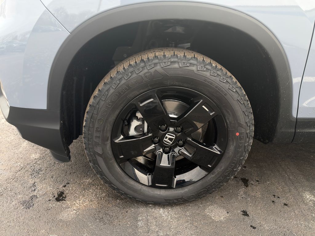 Thumbnail: 2026 Honda Ridgeline - 10