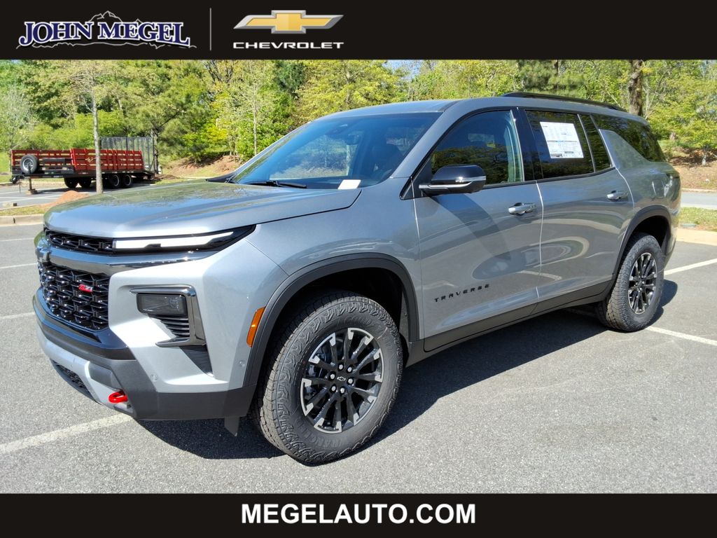 Sterling Gray Metallic 2026 Chevrolet Traverse SUV / Crossover Four-Wheel Drive 8-Speed Automatic