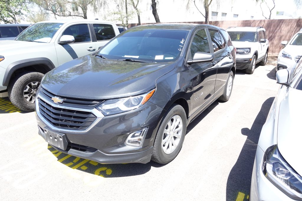 2020 Chevrolet Equinox LS's photo