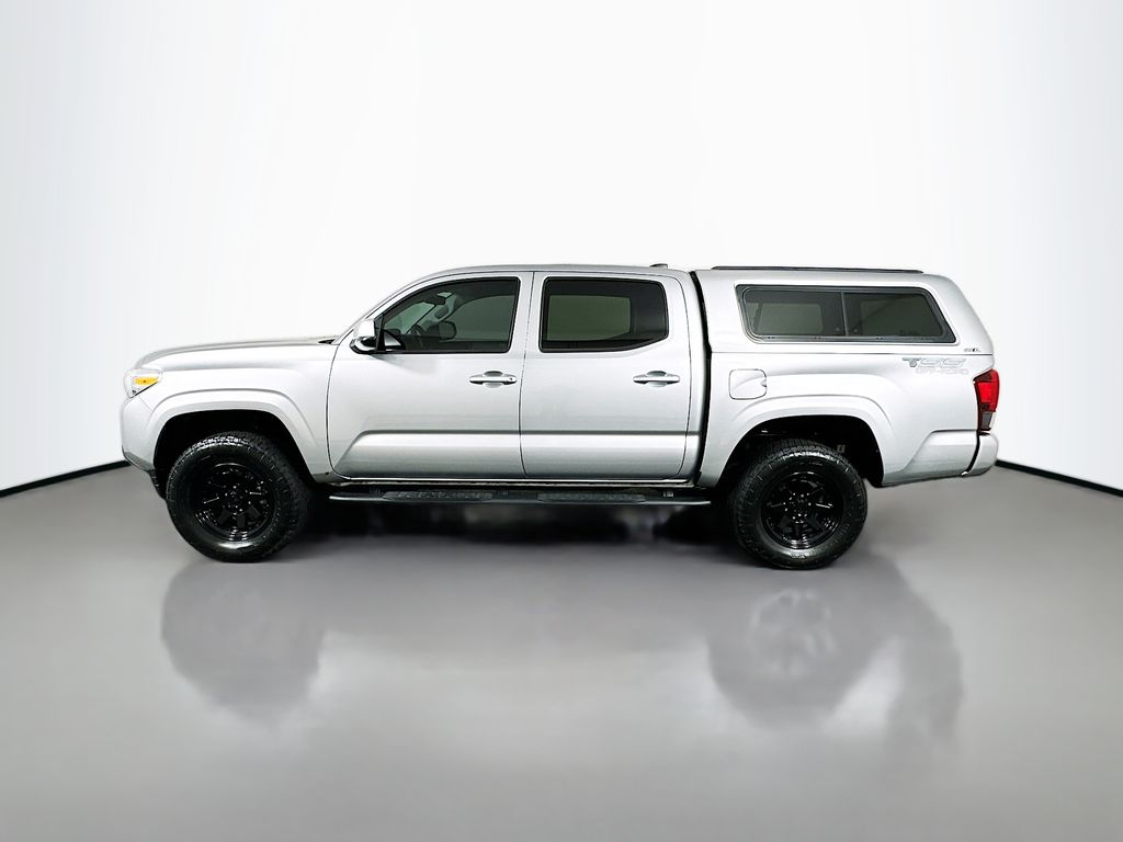 Thumbnail: 2023 Toyota Tacoma - 8