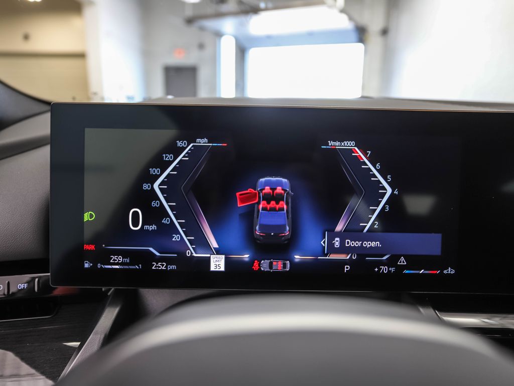 Thumbnail: 2026 BMW 5 Series - 14