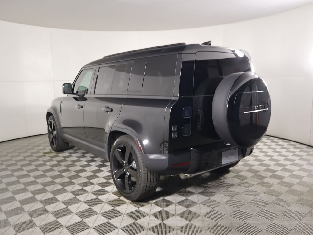 Thumbnail: 2026 Land Rover Defender - 7