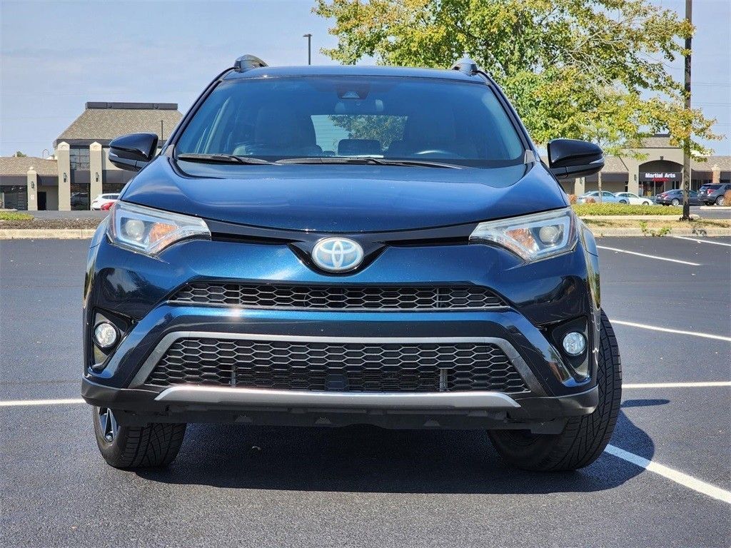 Used 2017 Blue Toyota SE image 10