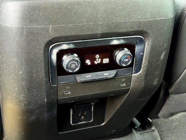 Used Car 2025 Chevrolet Suburban  Z71 For Sale Under $70,000 In Austin, Texas