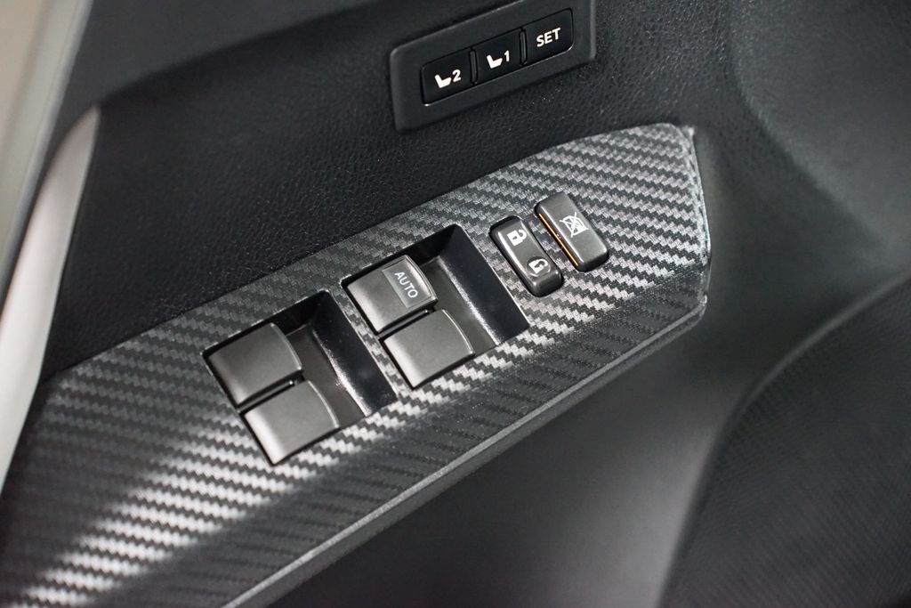 Thumbnail: 2014 Toyota RAV4 - 30