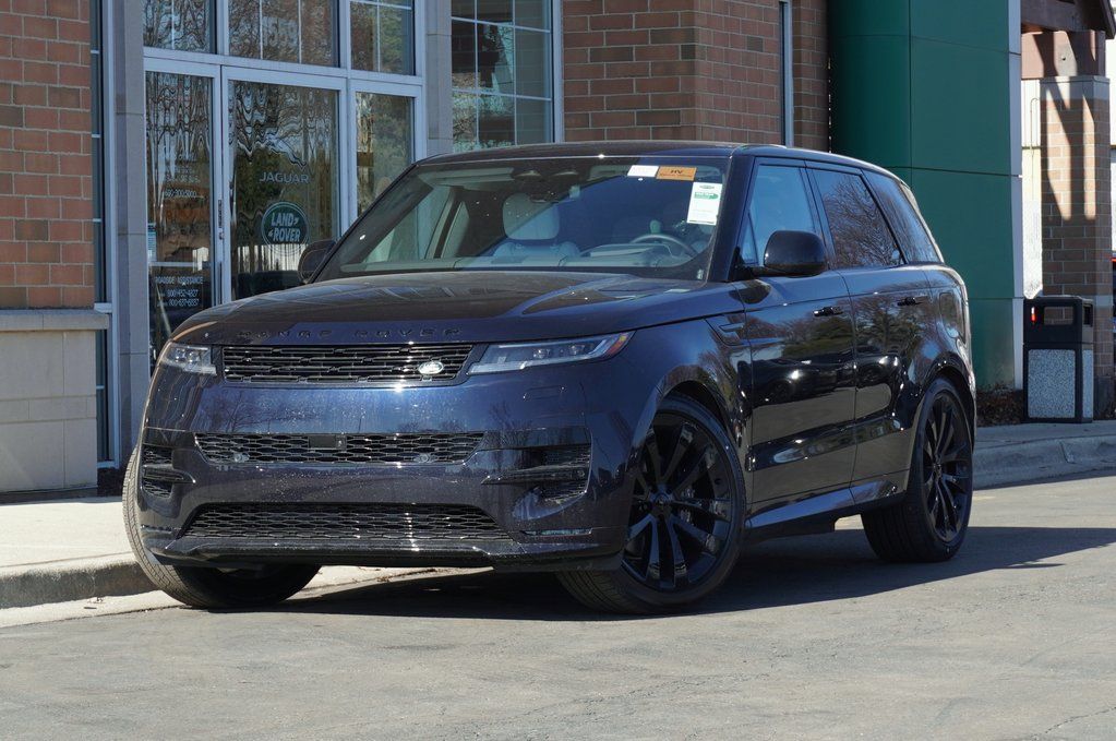 2026 Land Rover Range Rover Sport P460e Dynamic SE AWD