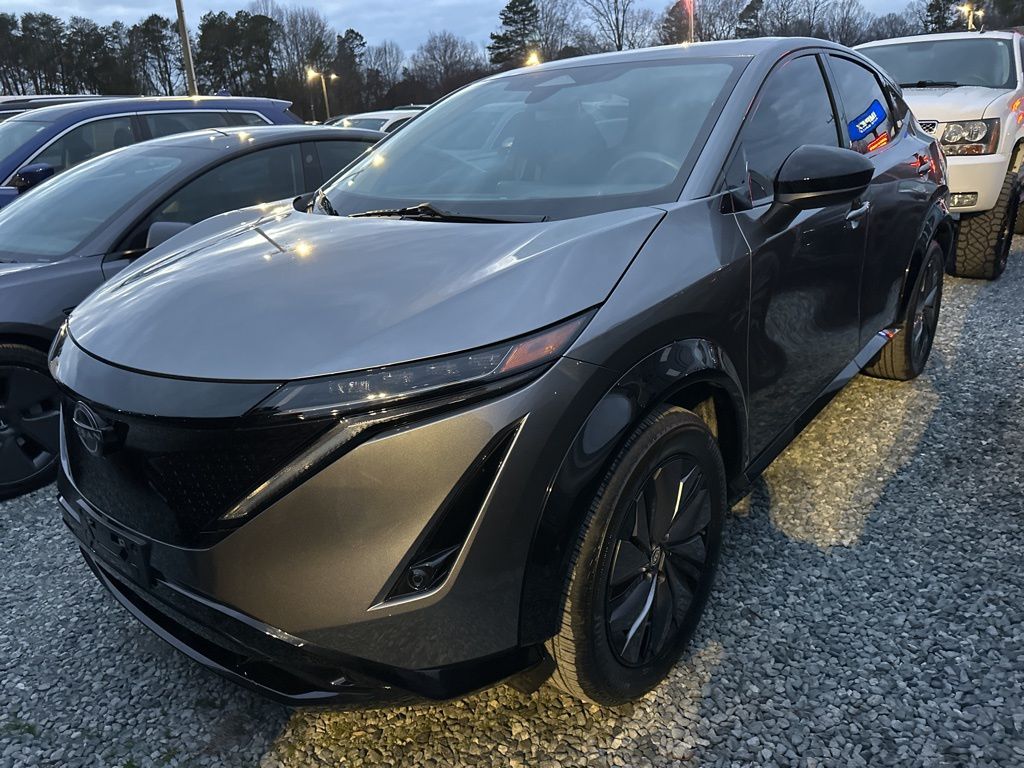 2023 Nissan Ariya Engage's photo