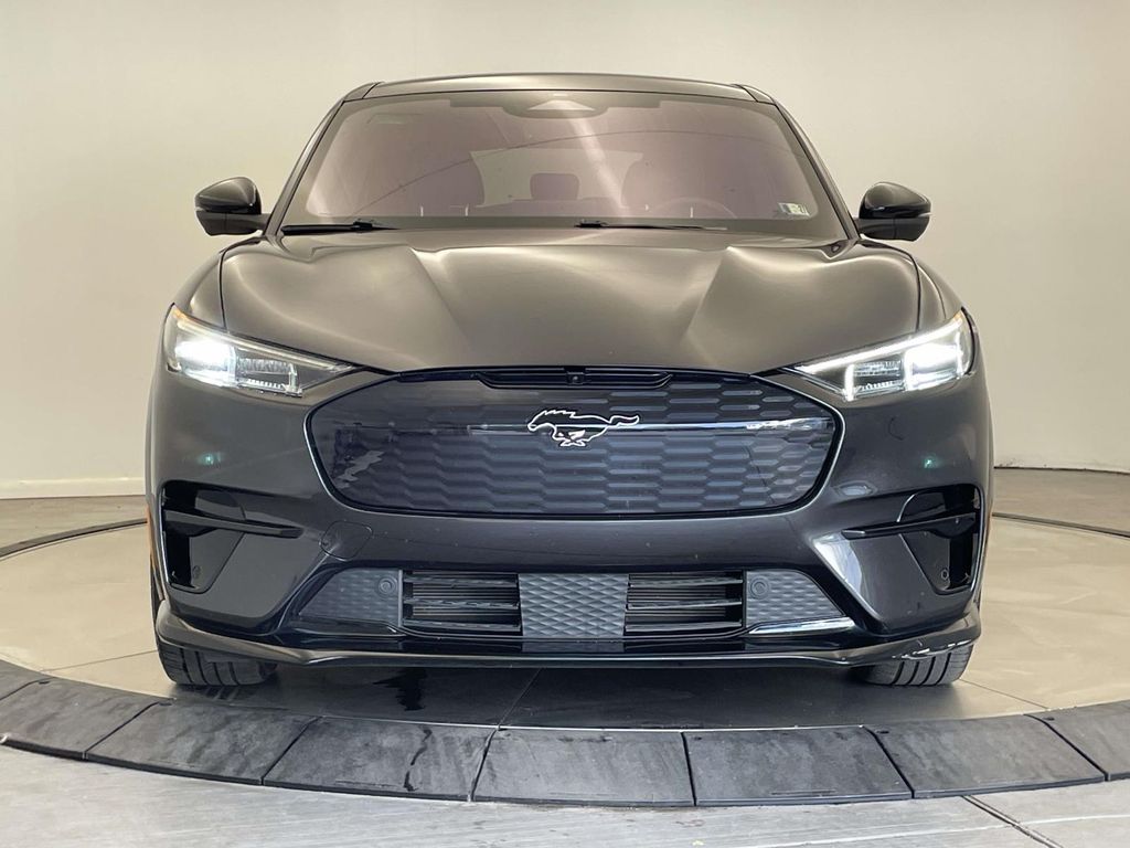 2022 Ford Mustang Mach-E GT - 9