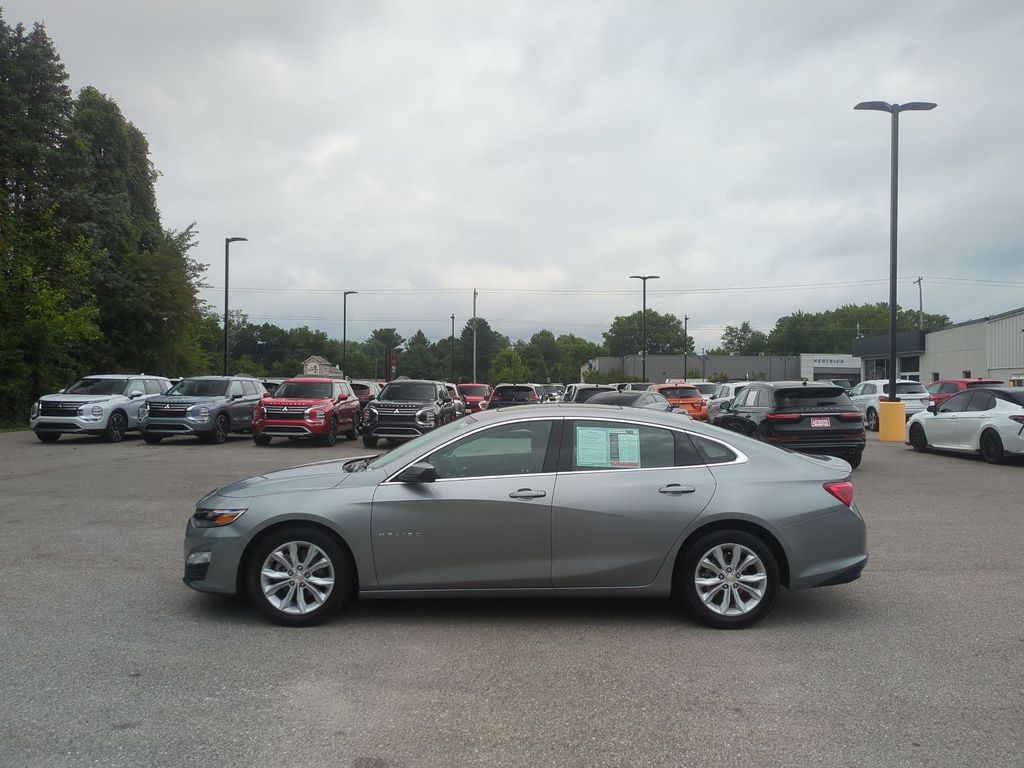 2024 Chevrolet Malibu LT