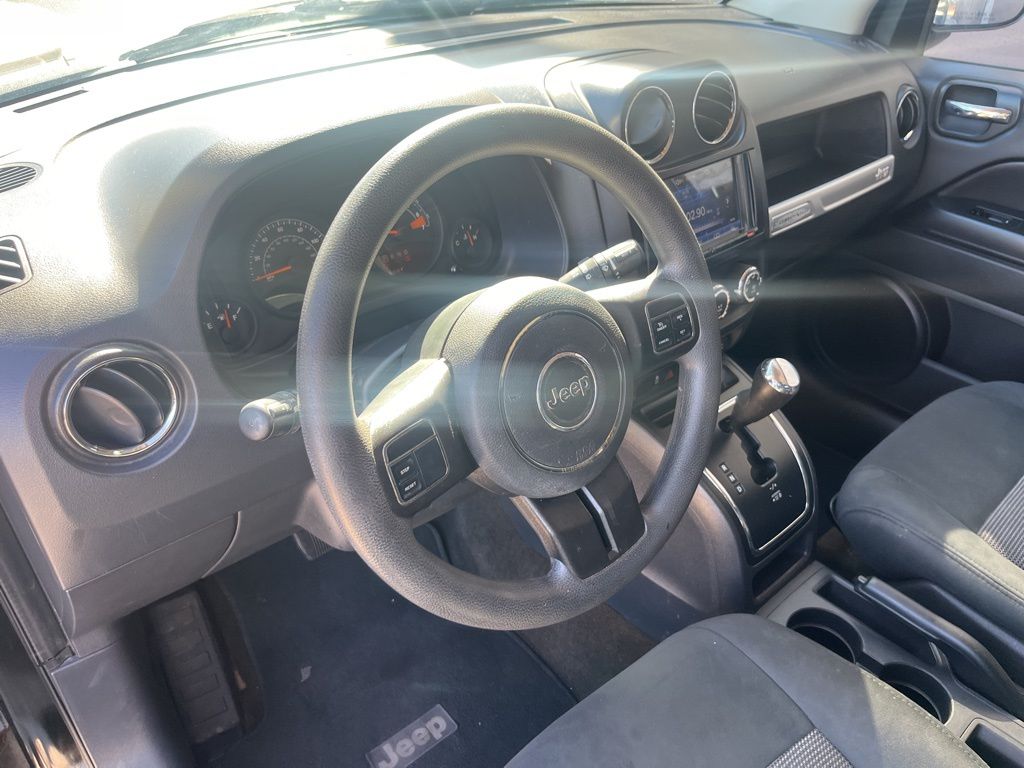 Thumbnail: 2014 Jeep Compass - 29