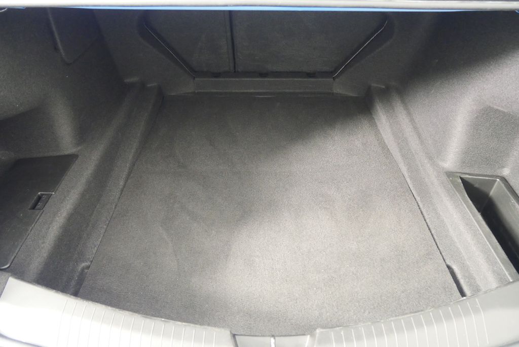 Thumbnail: 2023 Cadillac CT5 - 21