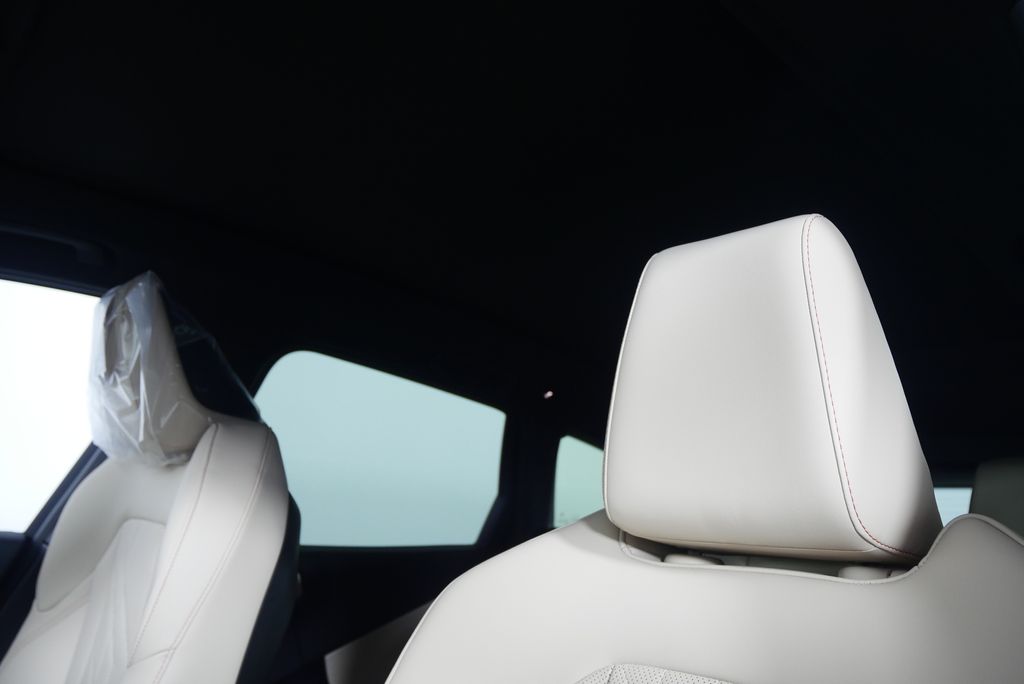 Thumbnail: 2025 BMW X3 - 11