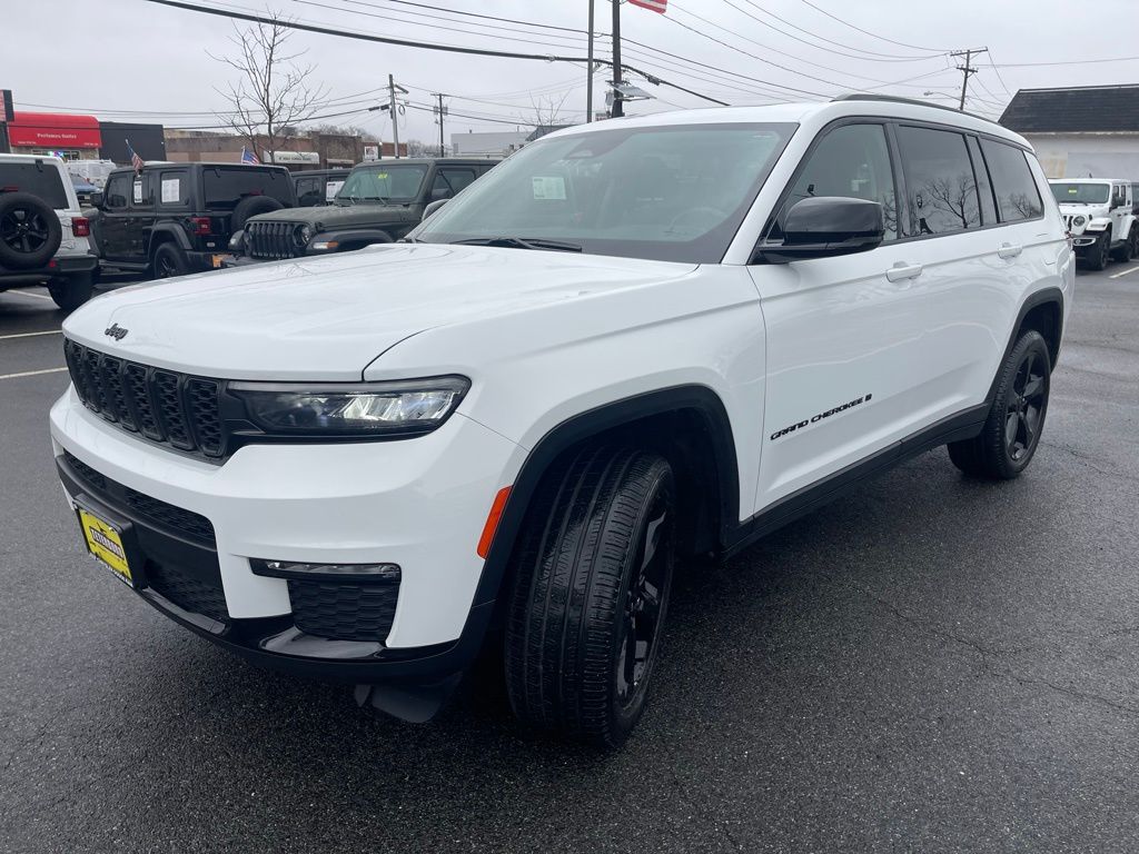 2022 Jeep Grand Cherokee L Limited 4WD
