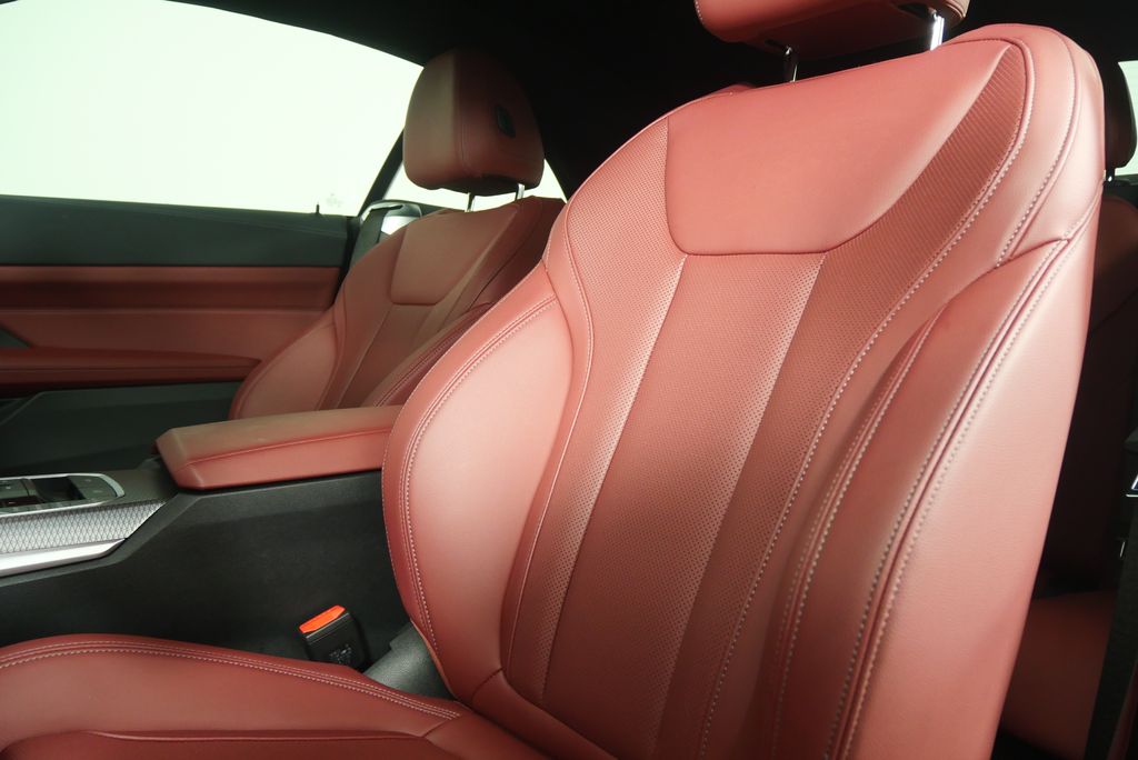 Thumbnail: 2025 BMW 4 Series - 11