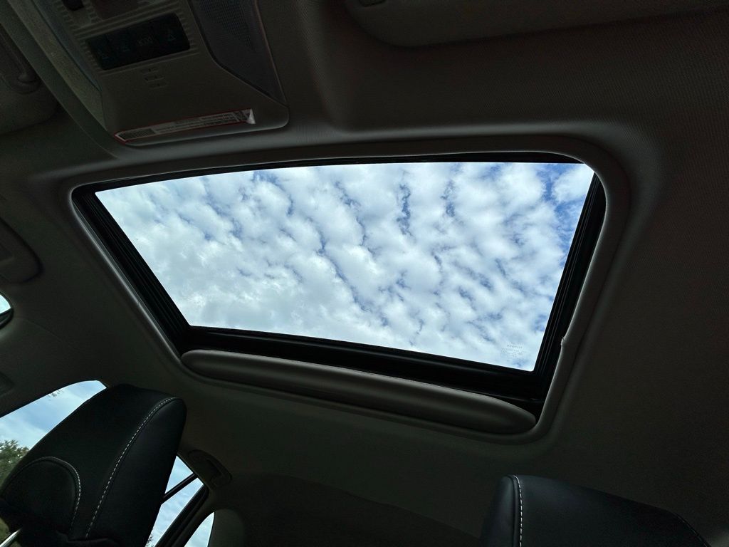 Thumbnail: 2024 Toyota RAV4 - 30