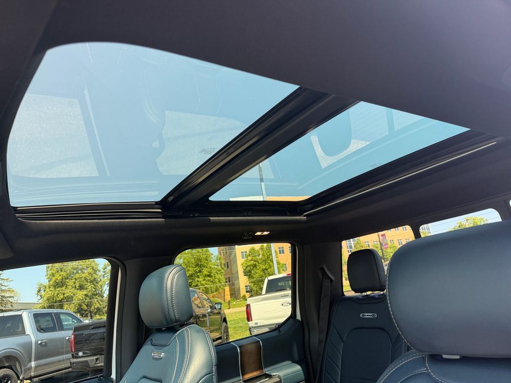 2018 White Ford F-150 4X4 Truck