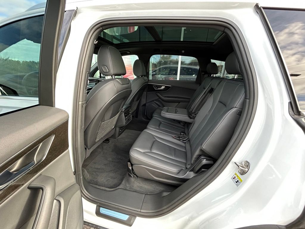 Certified Used 2025 White Audi 45 Premium image 70