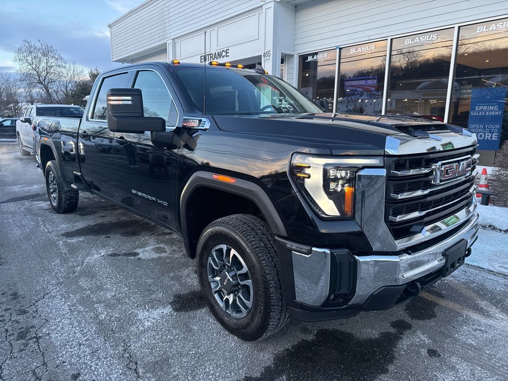 2024 GMC Sierra 3500HD SLE Crew Cab 4WD
